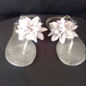 Lip Lover Silver Glitter Flower Sandal